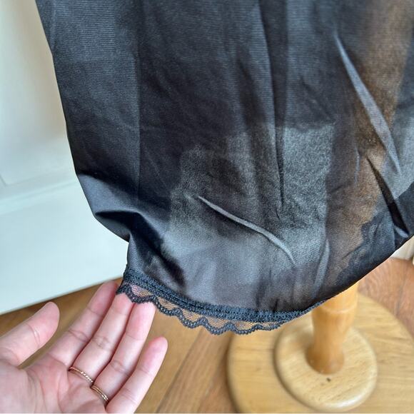 Vintage Warner’s Black Midi Wrap Front Slip Skirt - Picture 3 of 6